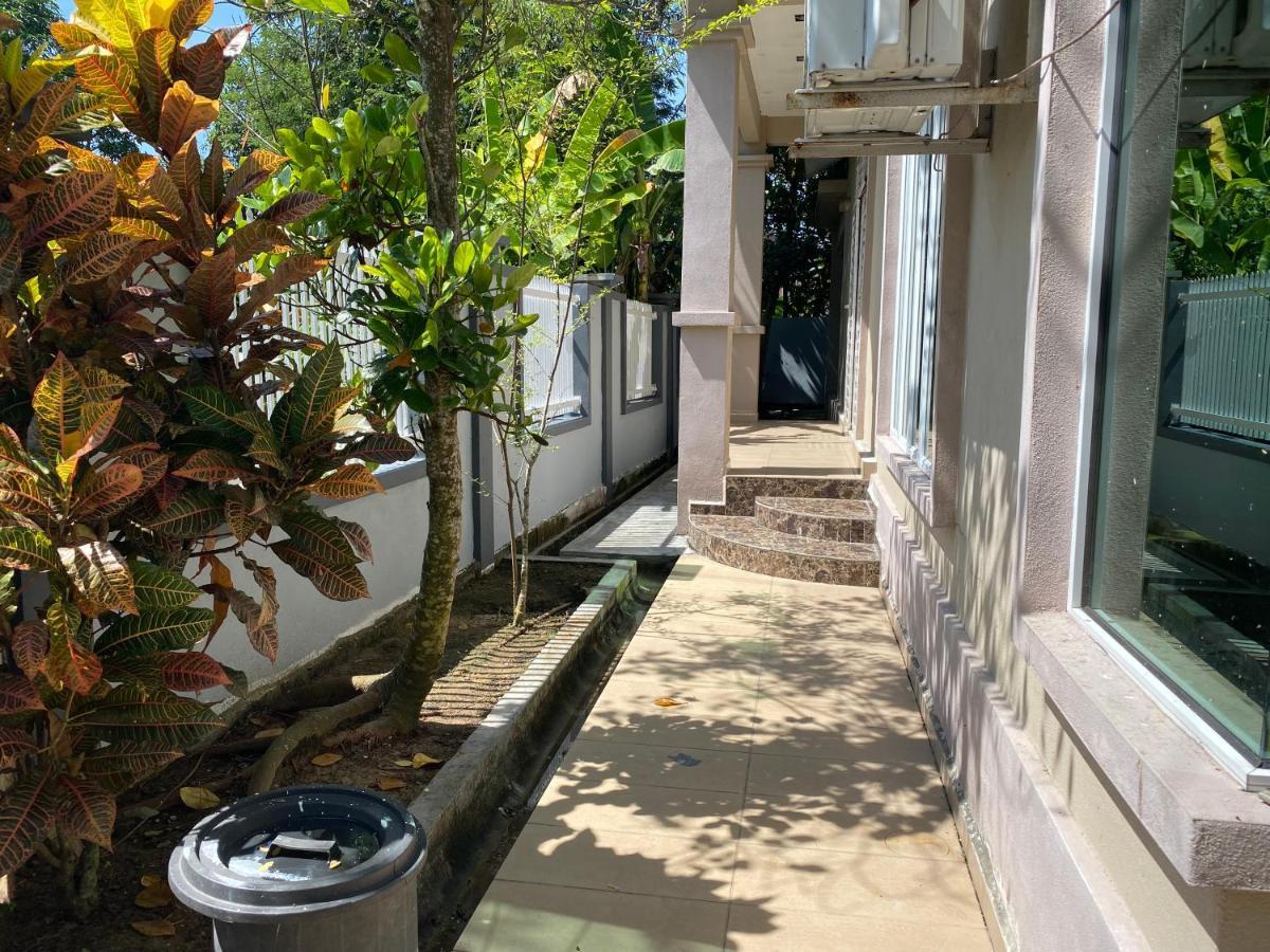 Leissa Homestay Ayer Hitam Ngoại thất bức ảnh